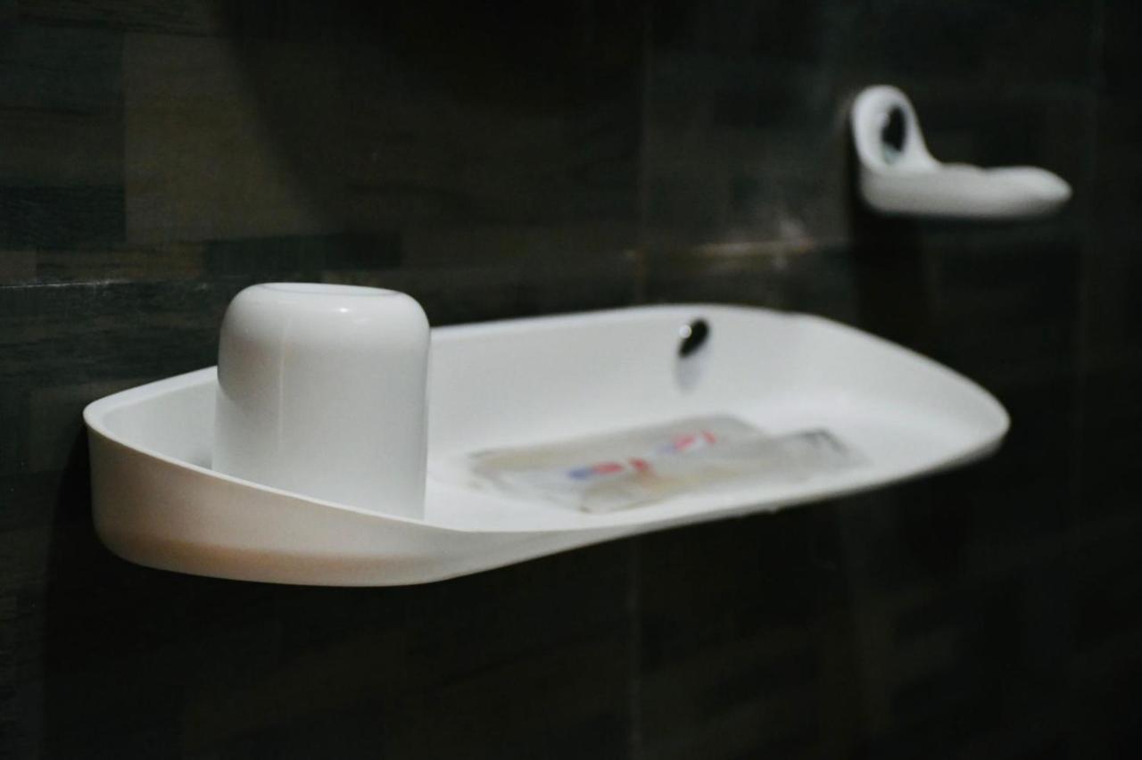 Jaffna Palmayura Hotel Kültér fotó